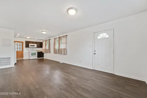 403 Nelson Drive Jacksonville NC 28540