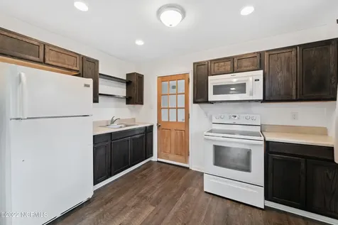 403 Nelson Drive Jacksonville NC 28540