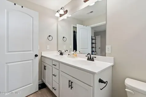 68 Catalina Circle Swansboro NC 28584