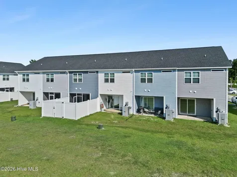 68 Catalina Circle Swansboro NC 28584