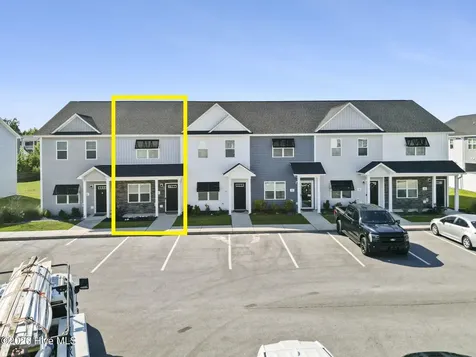68 Catalina Circle Swansboro NC 28584
