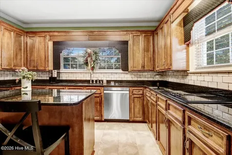 501 W Main Street Mount Olive NC 28365