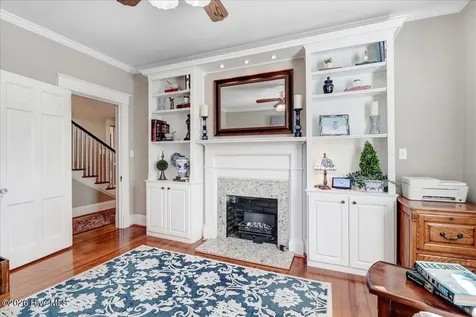 501 W Main Street Mount Olive NC 28365