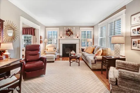 501 W Main Street Mount Olive NC 28365