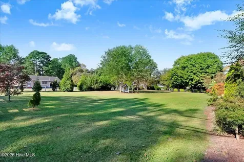 501 W Main Street Mount Olive NC 28365