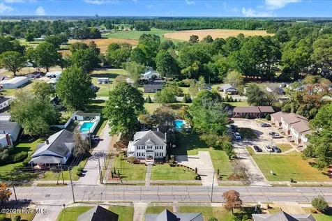 501 W Main Street Mount Olive NC 28365