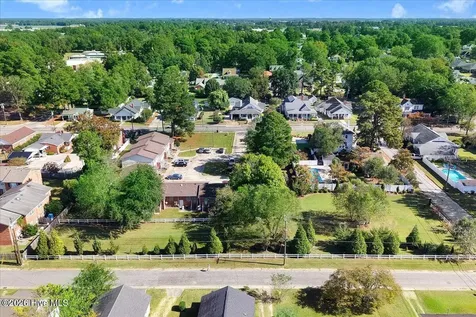 501 W Main Street Mount Olive NC 28365