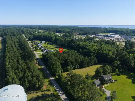 4930 Wilcox Road New Bern NC 28562