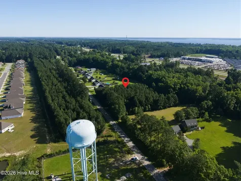 4930 Wilcox Road New Bern NC 28562
