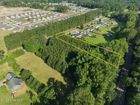 4930 Wilcox Road New Bern NC 28562