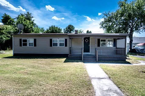 176 W Pine Street New Bern NC 28560