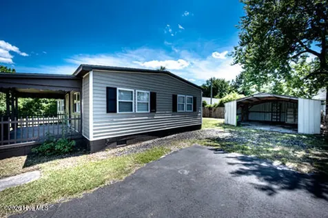 176 W Pine Street New Bern NC 28560