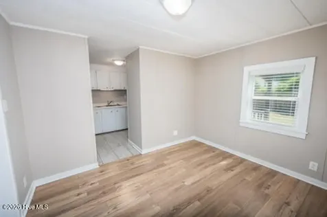 176 W Pine Street New Bern NC 28560