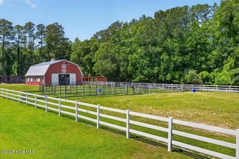 125 Quarter Horse Run Havelock NC 28532