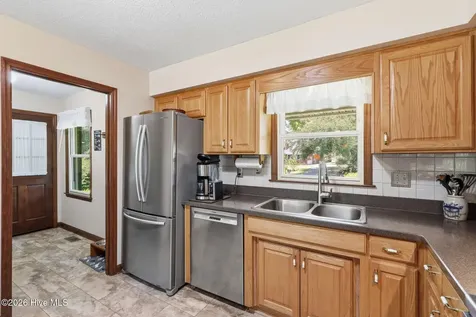 4903 Creekside Drive New Bern NC 28562