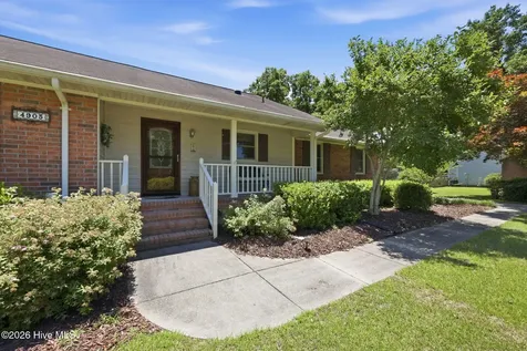 4903 Creekside Drive New Bern NC 28562