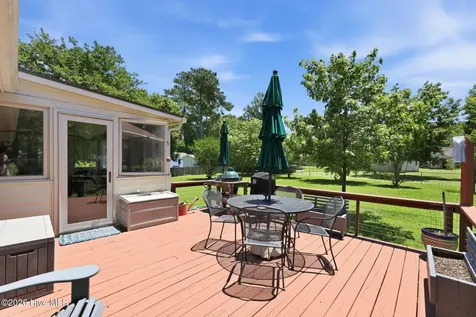 4903 Creekside Drive New Bern NC 28562