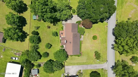 4903 Creekside Drive New Bern NC 28562