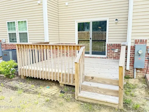 842 Ducks Landing Southern Pines NC 28387