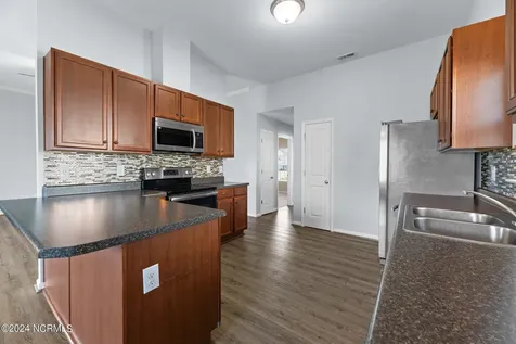 205 Lynden Lane New Bern NC 28560