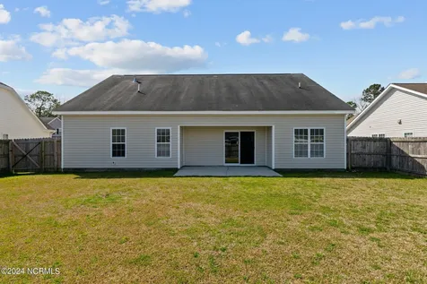 205 Lynden Lane New Bern NC 28560