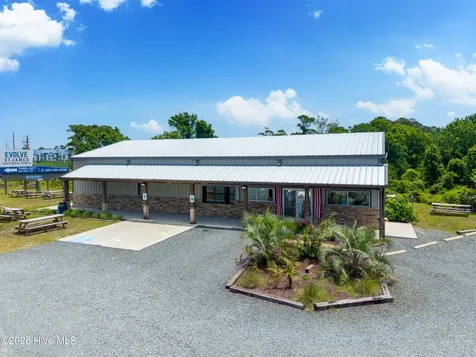 4810 Long Beach Road SE Southport NC 28461