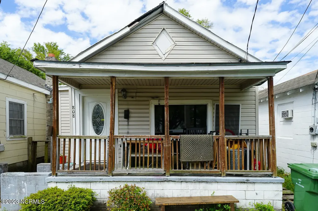 808 S 9th Street Wilmington NC 28401