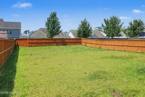 21 W Shooting Star Lane Hampstead NC 28443