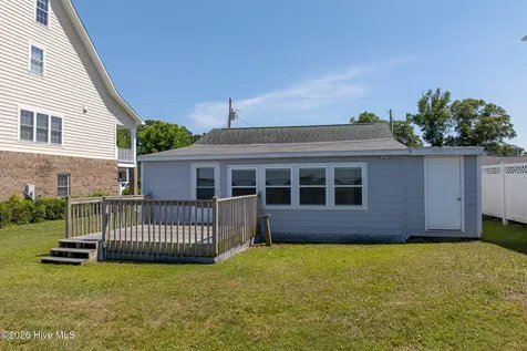 201 Riverside Drive Sneads Ferry NC 28460
