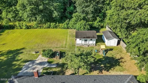 283 Will Baker Road Kinston NC 28504