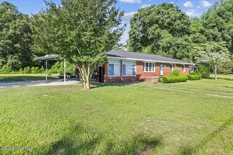 283 Will Baker Road Kinston NC 28504
