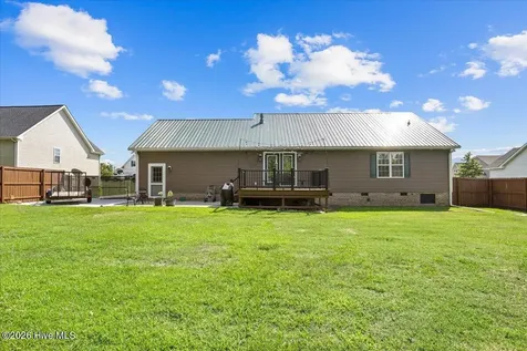 211 Sunridge Lane Pikeville NC 27863