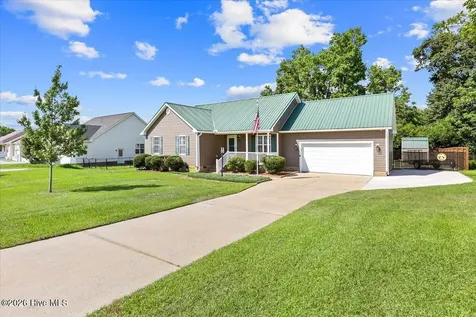 211 Sunridge Lane Pikeville NC 27863