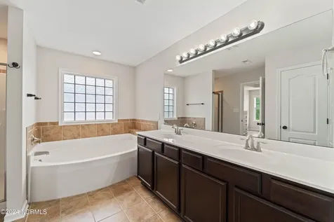 135 Prelude Drive Richlands NC 28574