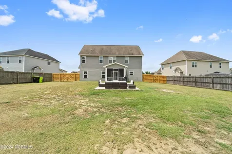 135 Prelude Drive Richlands NC 28574