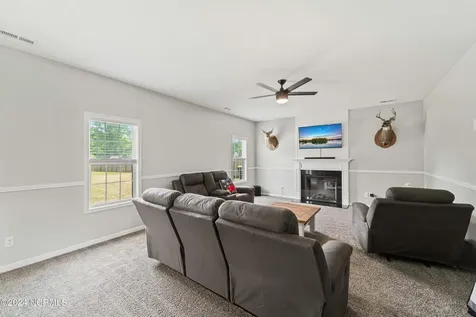 135 Prelude Drive Richlands NC 28574