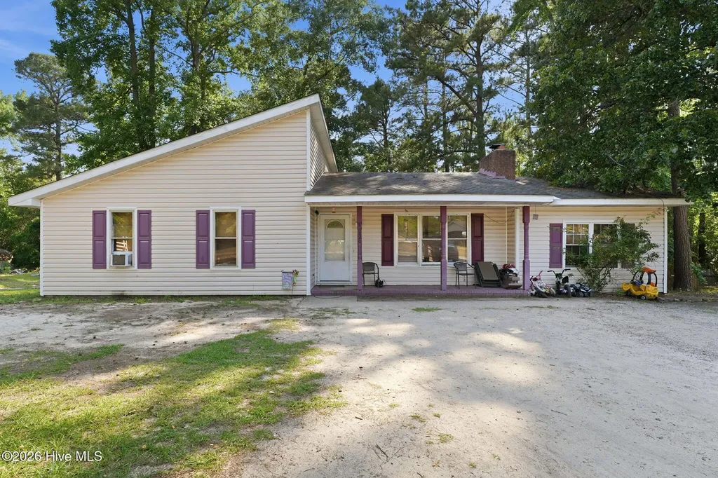11620 Mistletoe Drive Laurinburg NC 28352