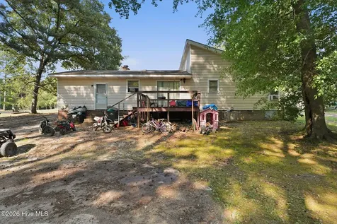 11620 Mistletoe Drive Laurinburg NC 28352