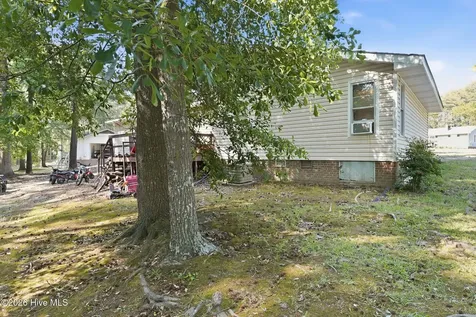 11620 Mistletoe Drive Laurinburg NC 28352