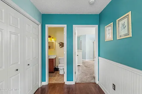 28 Jasmine Lane Jacksonville NC 28546