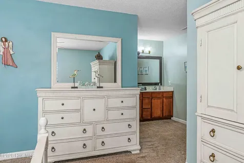 28 Jasmine Lane Jacksonville NC 28546