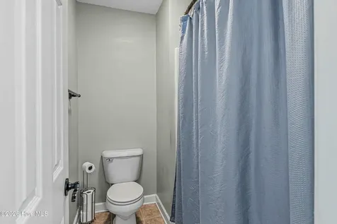 28 Jasmine Lane Jacksonville NC 28546