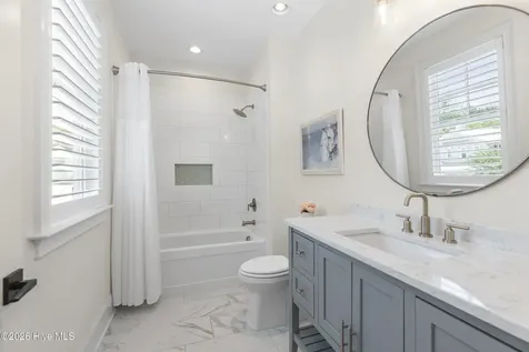1854 Senova Trace Wilmington NC 28405