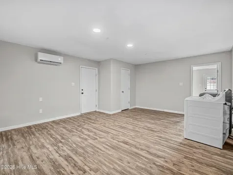 305 Rivers Edge Court Jacksonville NC 28540