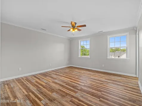 305 Rivers Edge Court Jacksonville NC 28540