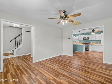305 Rivers Edge Court Jacksonville NC 28540