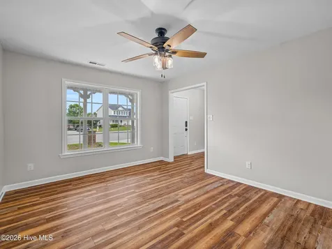 305 Rivers Edge Court Jacksonville NC 28540