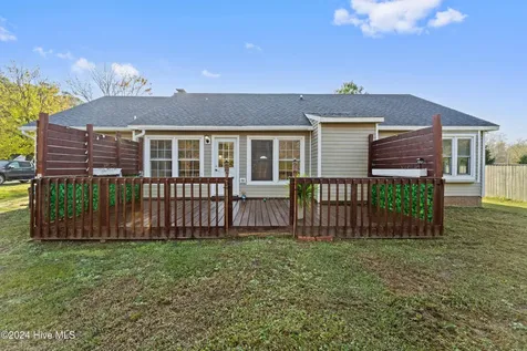 608 Mallard Drive Jacksonville NC 28540