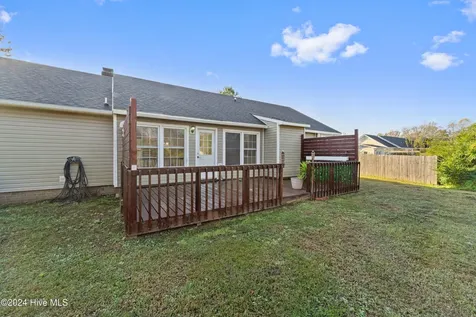 608 Mallard Drive Jacksonville NC 28540