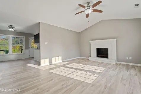 608 Mallard Drive Jacksonville NC 28540